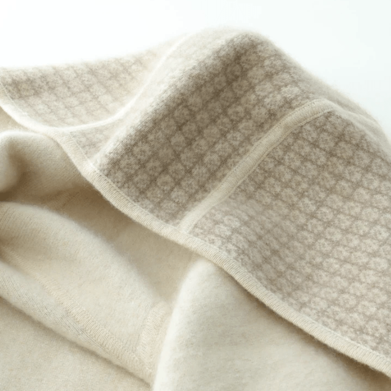 Livia – Cashmere Wool Cape - Hilltop Nord